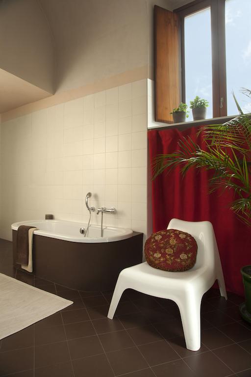 Corte Dall'Era Bed and Breakfast Brescia Pokój zdjęcie